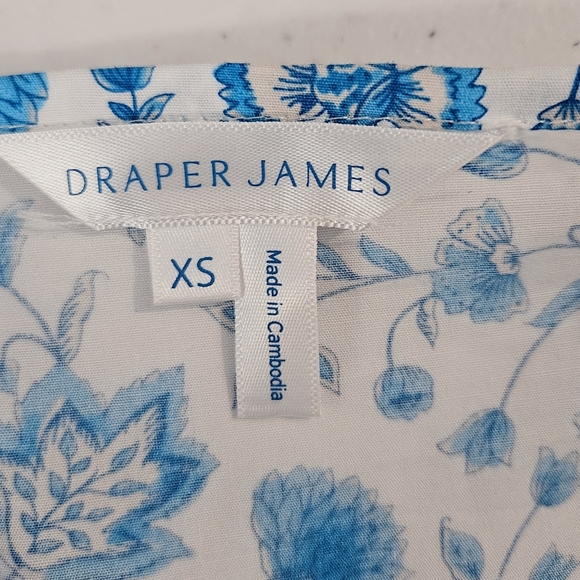 Draper James Blue Floral Print Flutter Sleeve Smocked Midi Sundress Like New - Picture 7 of 9